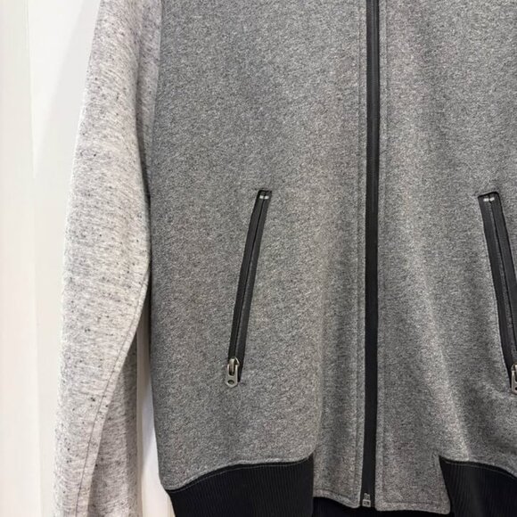 Shades of Grey by Micah Cohen Fleece Bomber (Men’s XS) w/ Contrast Sleeve - Picture 7 of 8